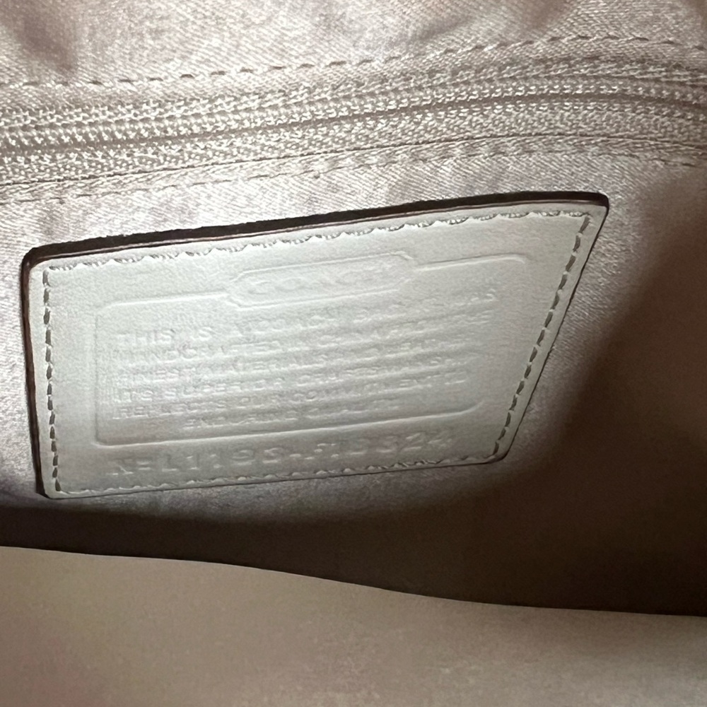 Vintage 2000s Coach Patchwork Hobo - image 5